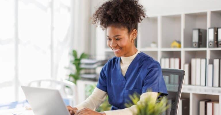 Someone using AI in their revenue cycle processes after reading Harmony Healthcare's article